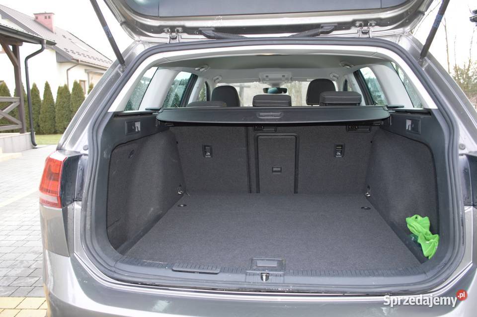 Volkswagen Golf VII Alltrack 20 TDI 98 hak radio Dębica