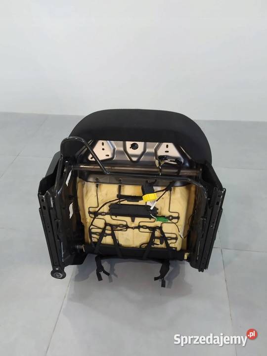 FOTELE PRAWY PASAŻERA Dacia Duster II 20172024 sprzedam