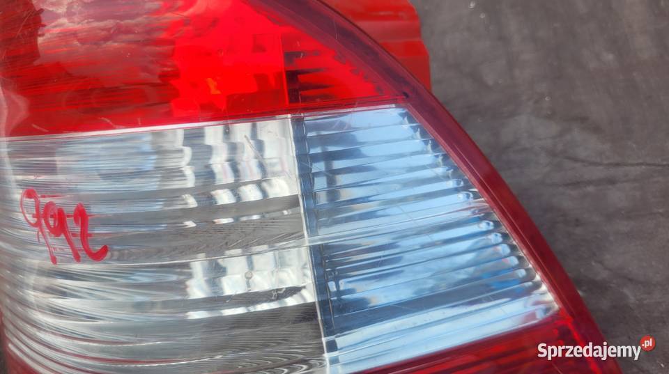 MERCEDES ML W163 LIFT LAMPA PRAWA TYŁ TYLNA osobowe Ruda Śląska