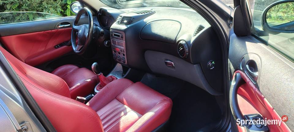 Alfa Romeo 20 150 Czerwone grzane skóry Hatchback Wałdowo Szlacheckie