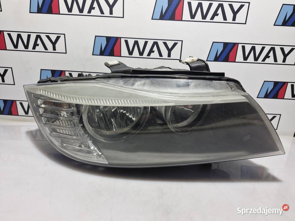 BMW E90 E91 LAMPA PRAWA PRAWY PRZÓD 7202574 Lampy przeciwmgielne
