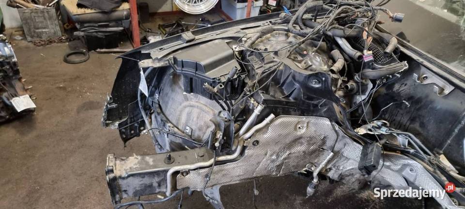 ĆWIARTKA PRAWA PRZÓD AUDI A8 D4