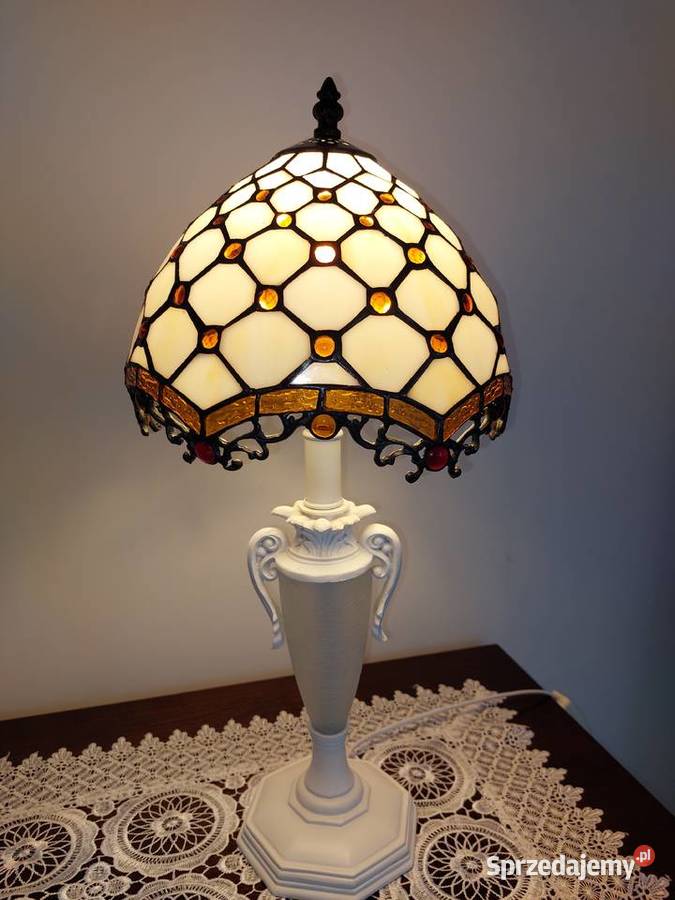 Wysoka lampa w antycznym stylu sprzedam