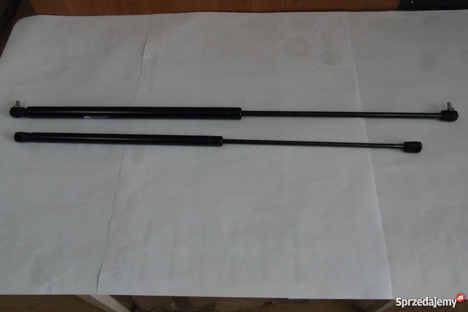 Sprężyna gazowa drzwi szyna tylna MF ZETOR Części zamienne lubelskie sprzedam