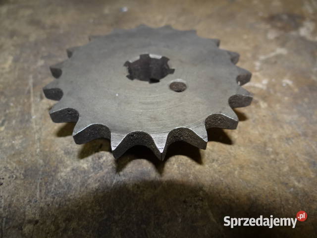zębatka zdawcza 17 zębów MZ 250 org DDR Zębatki napędowe lubuskie Żary sprzedam