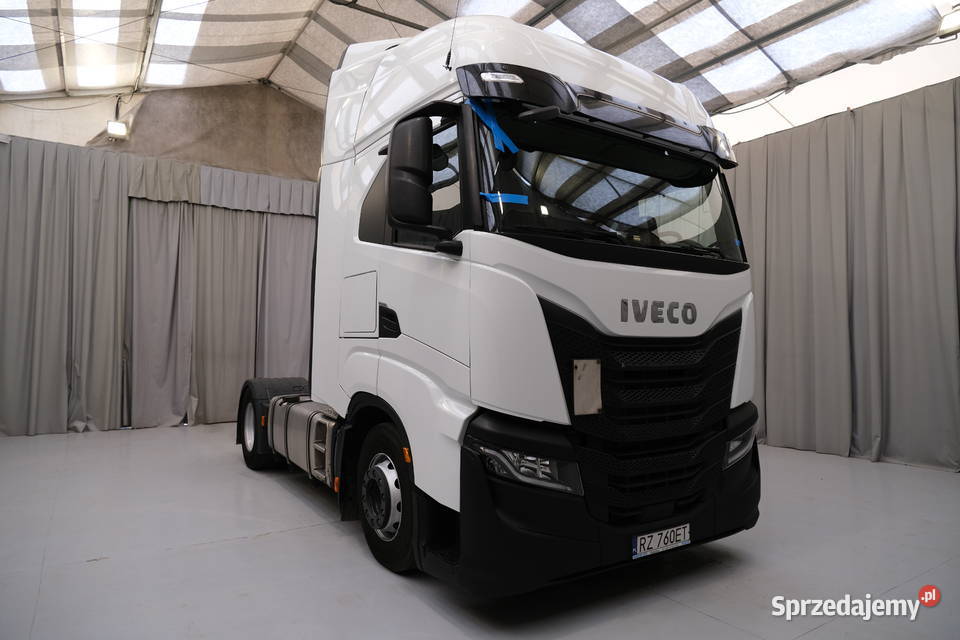IVECO AS440S46 2023 1112000 ccm 460 Warszawa