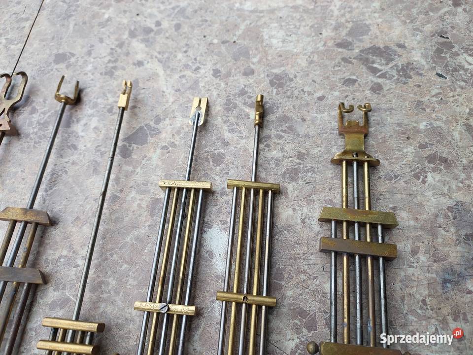 Zestaw 8 ruszta wahadeł starych zegarów pomorskie Tczew
