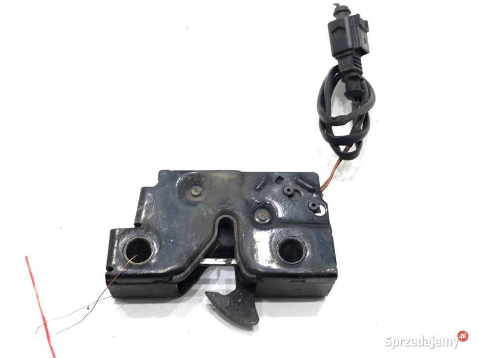 ZAMEK MASKI PRZÓD VW PASSAT B7 SedanLimuzyna podkarpackie