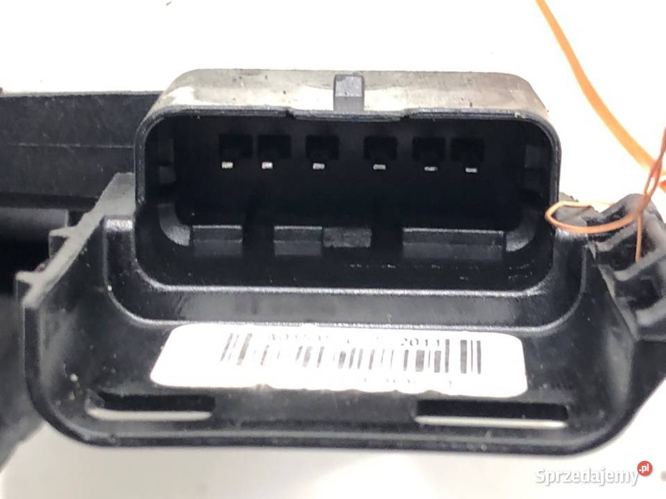 ZAMEK DRZWI PRAWY PRZÓD CITROEN DS3 Hatchback