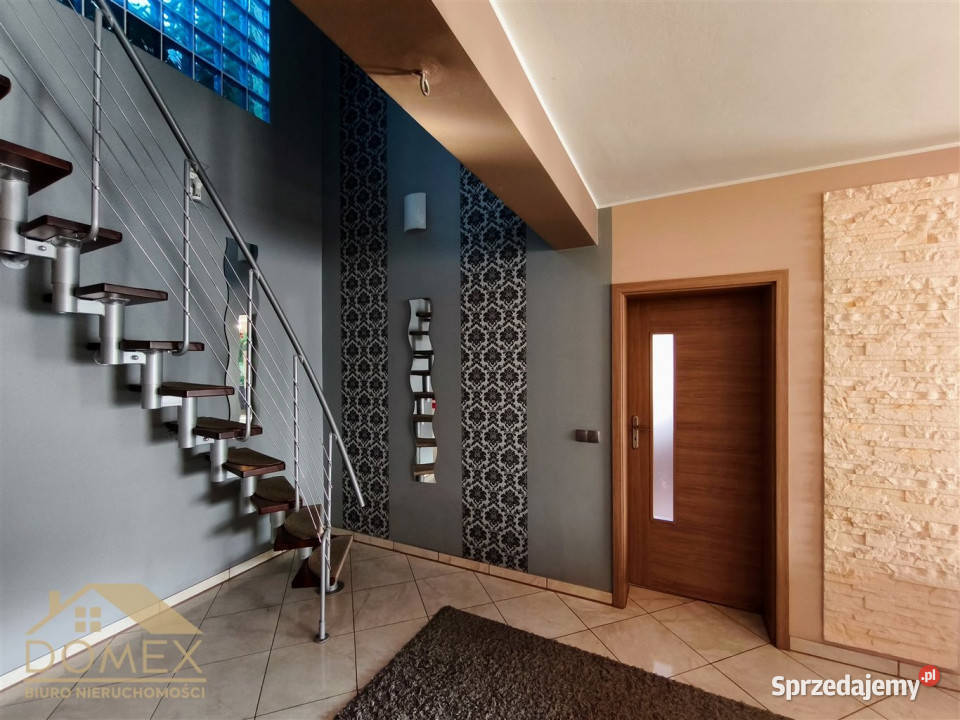 sprzedaży domu wolnostojącego 3075m2 Pierściec