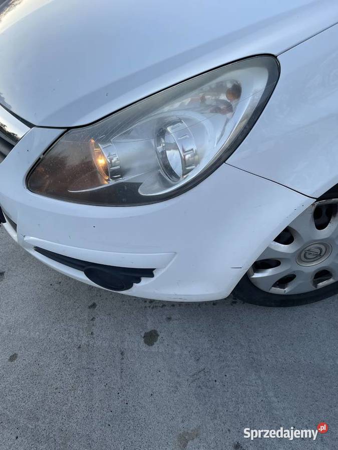 Opel Corsa D 10 manualna Corsa Wrocław