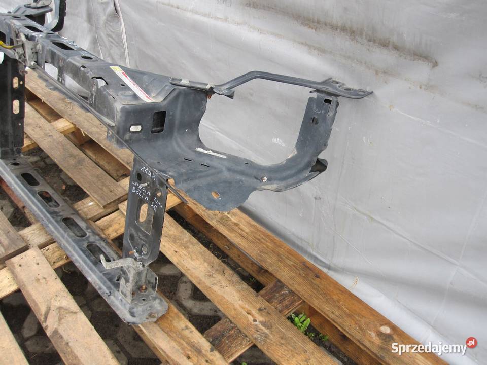 LANCIA DELTA SE III LIFT 14 B 13r pas przód