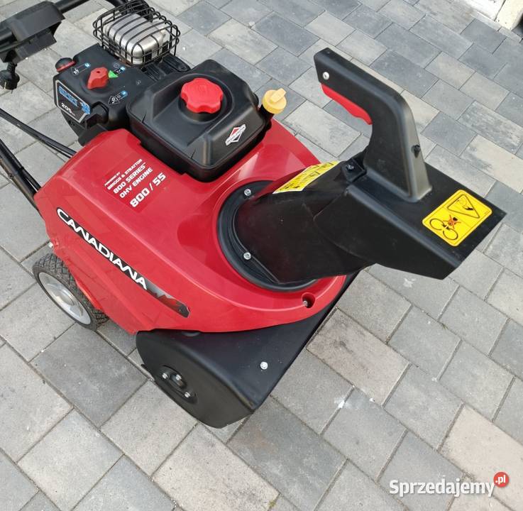 Odśnieżarka Canadiana silnik spalinowy rozruch Kosiarki spalinowe Piła sprzedam