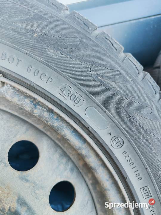 Komplet kół 205x55 R16 Toyota Koła Piotrków Trybunalski sprzedam