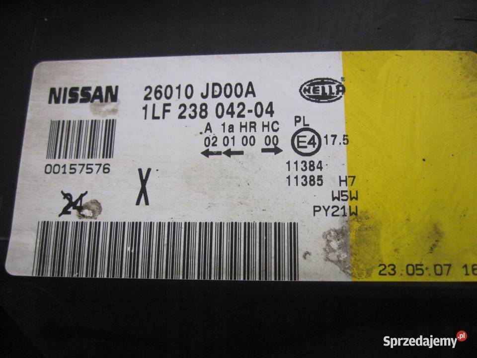 NISSAN QASHQAI I J10 07r lampa prawa przód 26010 osobowe