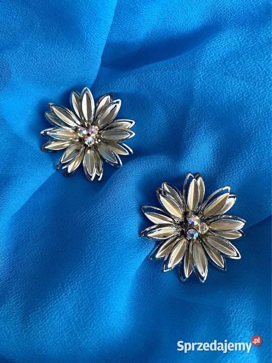 retro vintage duże pozłacane klipsy z czasów