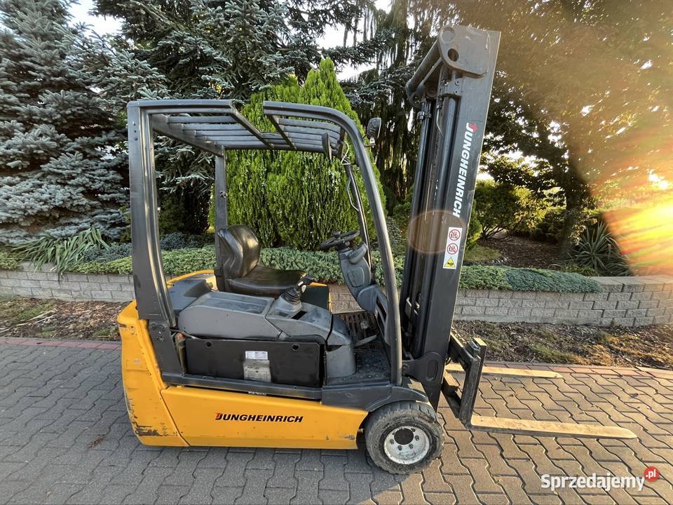 Wózek elektryczny Jungheinrich Linde 216K Błędów