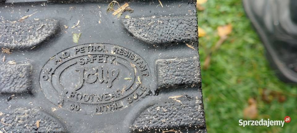 Strażackie buty USA z 2002 roku tu sprzedaję