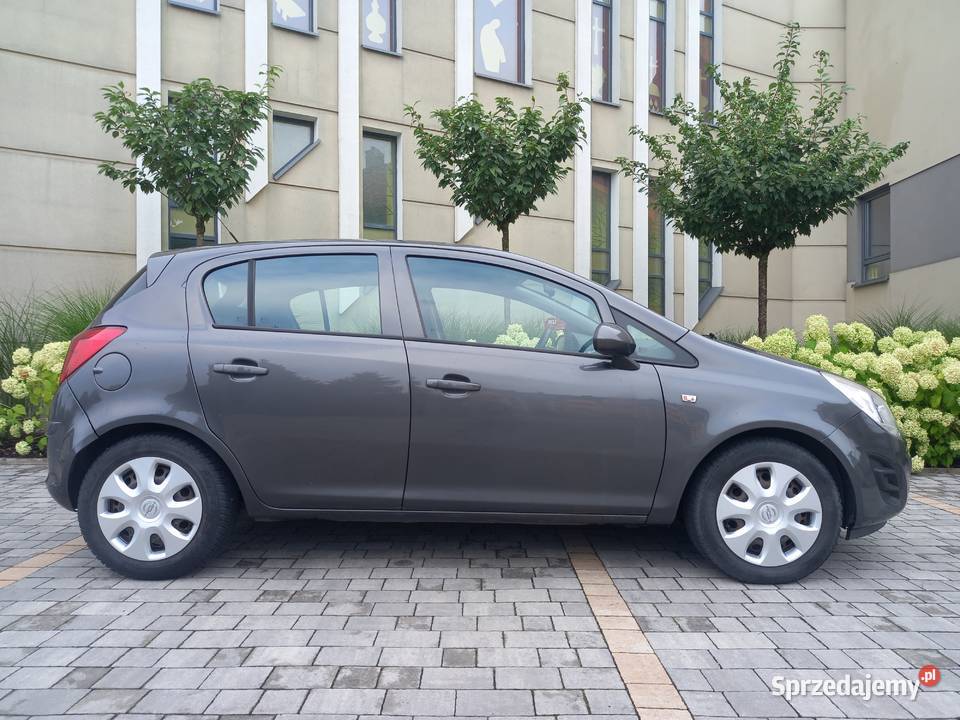 OPEL CORSA D 12 EcoTec 2011r 5Drzwi 2 Komplety