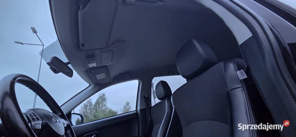 Niski przebieg Grzane fotele Klimatronik Hak wielofunkcyjna kierownica Andrespol