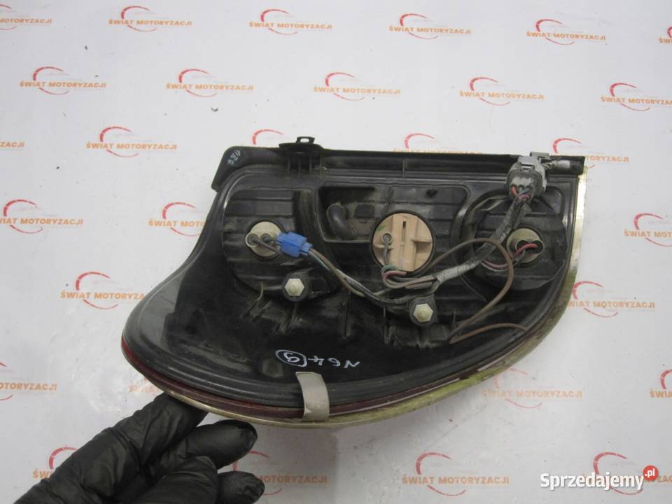 MITSUBISHI L200 07r Lampa prawy tył tylna Kielce