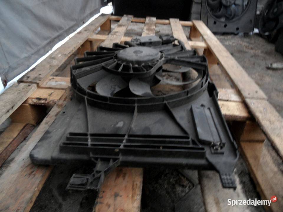 FOCUS III 11r 16 TDCI wentylator chłodnicy