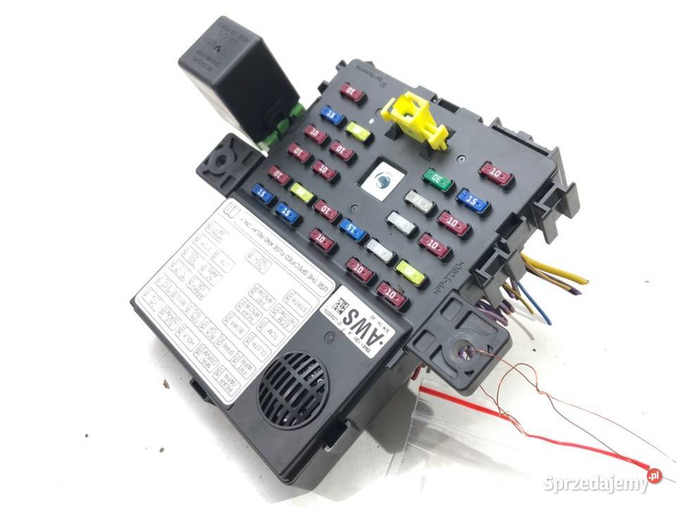 SKRZYNKA BEZPIECZNIKÓW CHEVROLET SPARK III