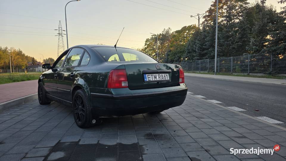Volkswagen Passat 18T 150 APU LPG 2000 r 246 000 nieuszkodzony Tomaszów Mazowiecki