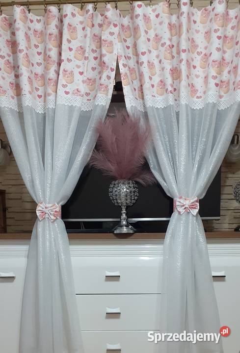 Firanki zasłonki różowe babeczki Mława