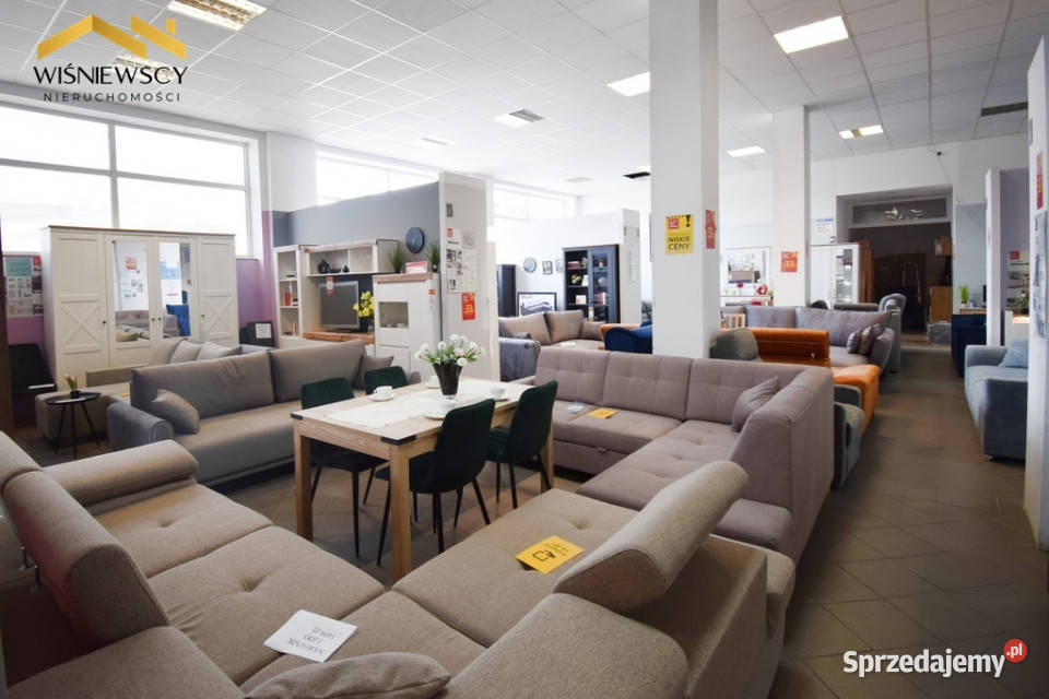 Lokal handlowouslugowy 465 m2 Braniewo sprzedam
