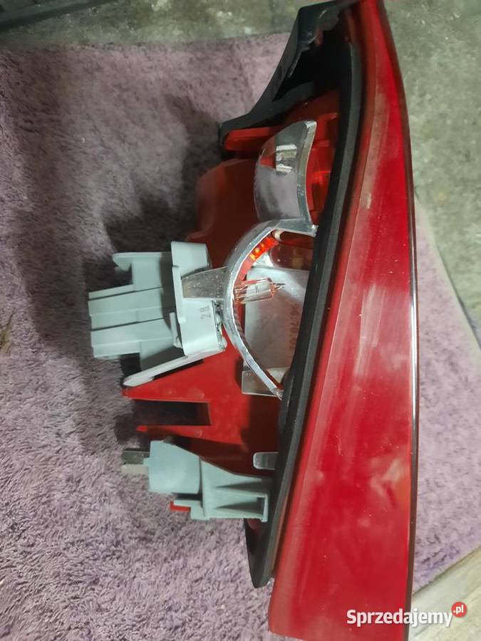 LAMPA AUDI A4 B8 Lewy tył LED wewnętrzna sprawne małopolskie Nowy Sącz