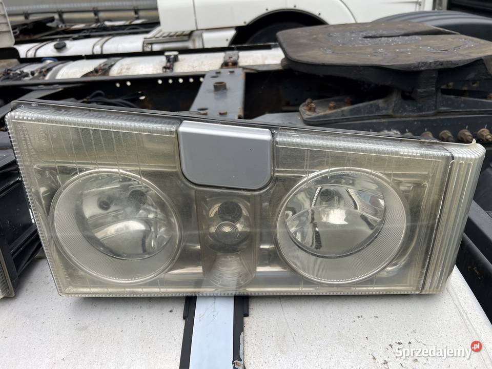 ReflektorRenault MagnumLewyPrawy ciężarowe Miechów
