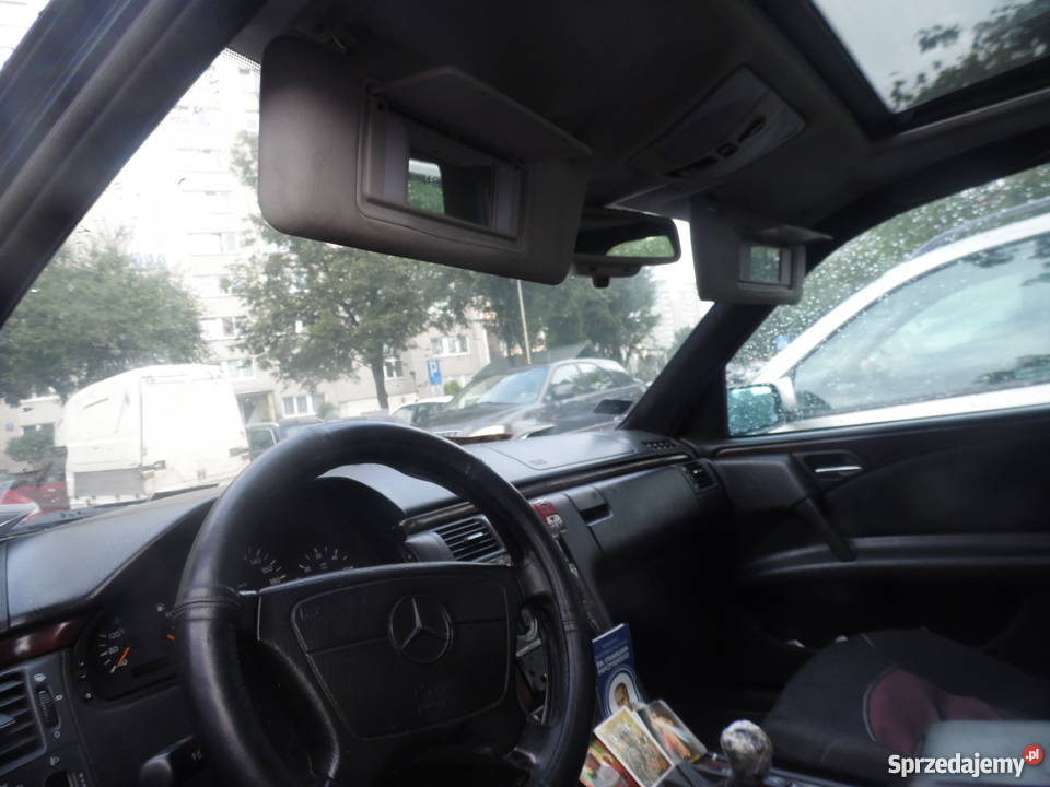 Mercedes e220 1996 Sedan / Limuzyna Warszawa