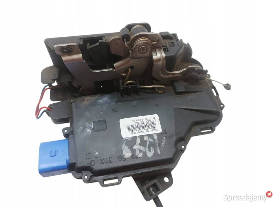ZAMEK DRZWI PRAWY PRZÓD 3B1837016CE Skoda