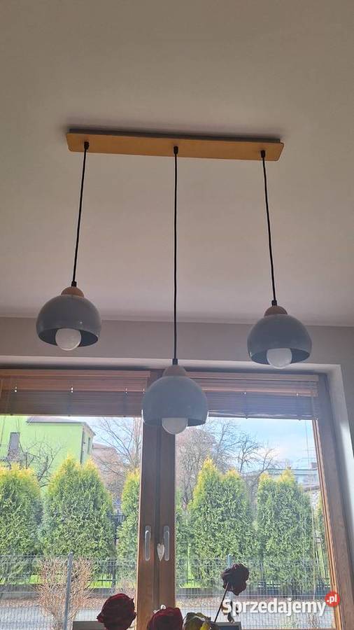 Lampy do salonu komplet 4 śląskie sprzedam