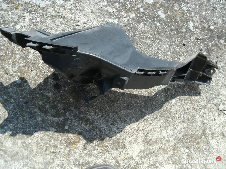 Ślizg zderzaka pod lampę Audi A1 8X0805607 listwy na zderzak Jełowa