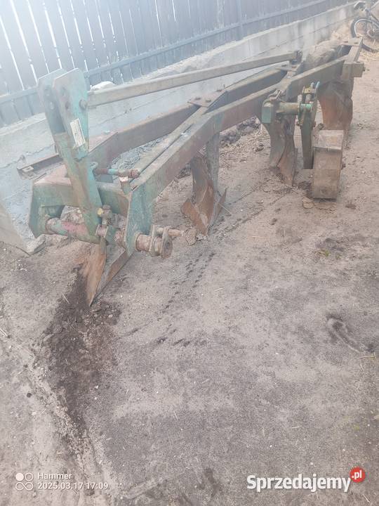 Sprzedam pług 4 skibowy nieuszkodzony Pniewo