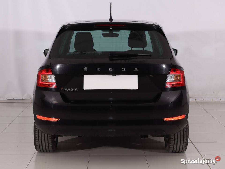Skoda Fabia 10 TSI pełny VAT Piaseczno