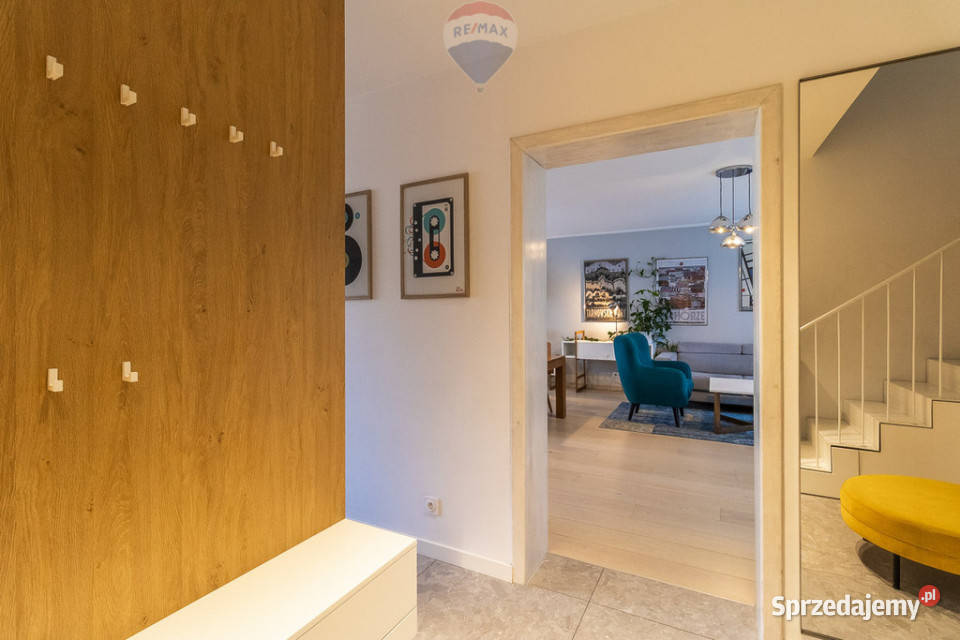 Dwupoziomowy apartament z loggią i garażem Górna Piętro 2 Łódź