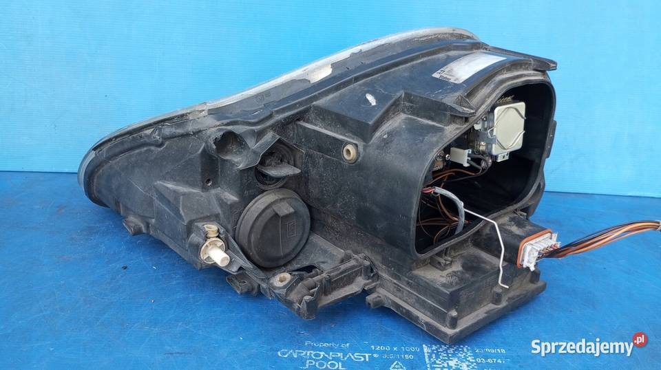 REFLEKTOR LAMPA PRAWA PRZÓD EU 7L5 XENON PORSCHE Nowy Tomyśl sprzedam