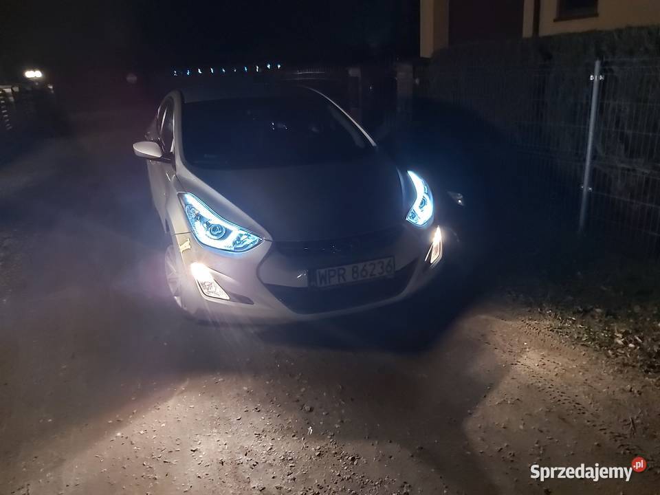 Hyundai Elantra V 16 Comfort Dealer Hyundai benzyna