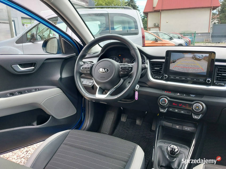 Kia Stonic 1200 benz SALON 100 bezwypadkowy 1 Stonic Warszawa