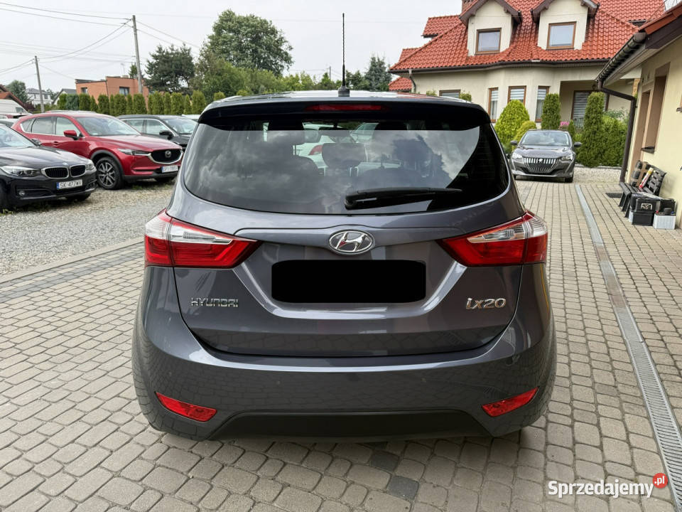 Hyundai ix20 14 90 Klimatronik lakier metallic Orzech