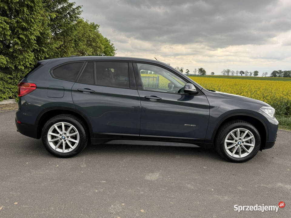 BMW X1 20i 190 xDrive20i Bezwypadkowy 97 Serwis elektryczne lusterka Ocice
