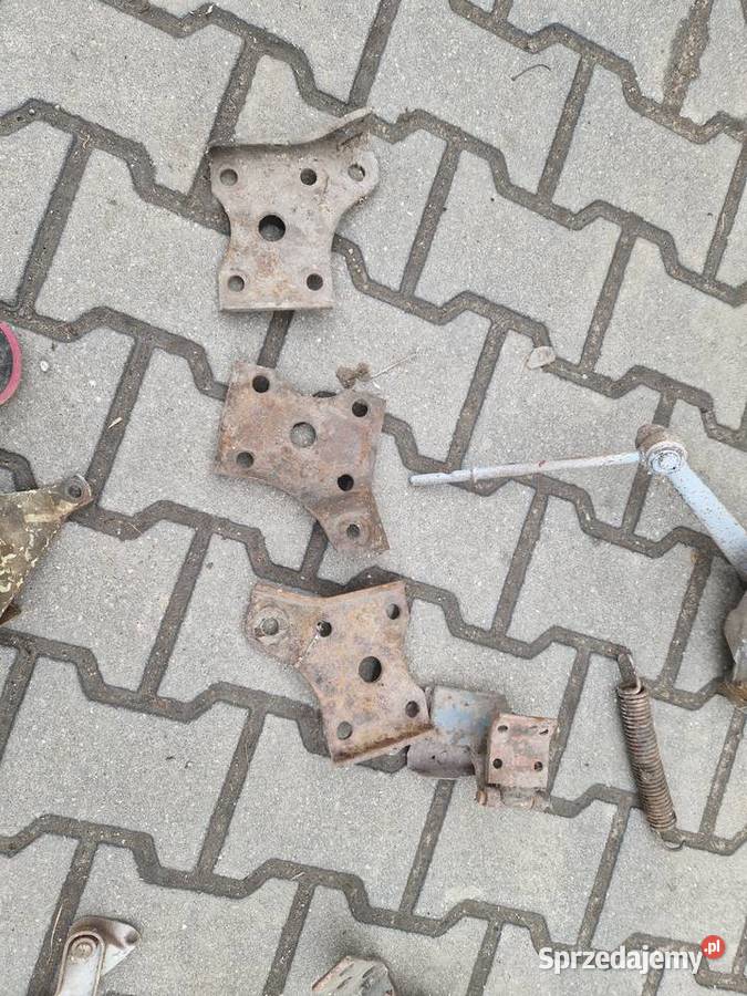 Strzemiona resorów 3 blachy FSO Warszawa sprzedam