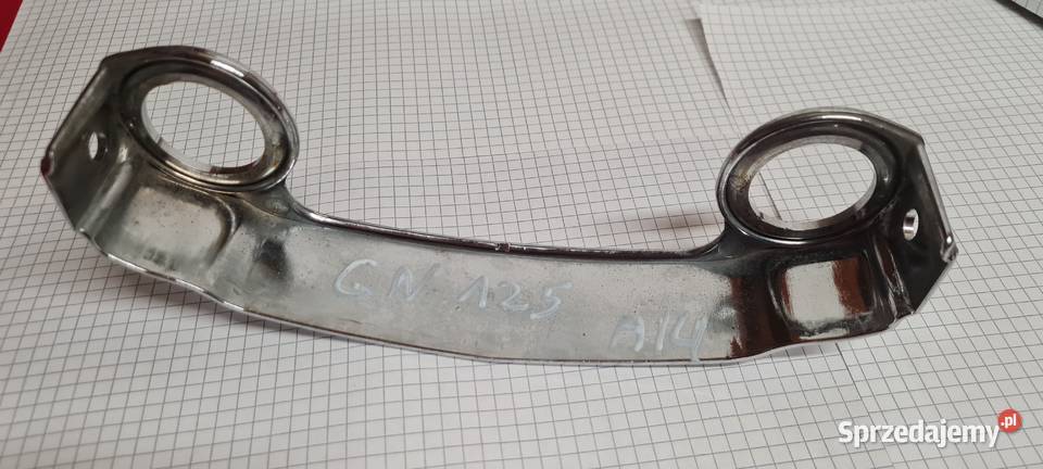 Suzuki Gn 125 osłonka śrub półki emblemat Warszawa