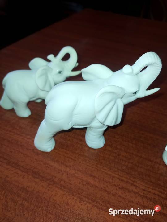Porcelanowe słonie Zestaw trzech ozdobnych Bytom