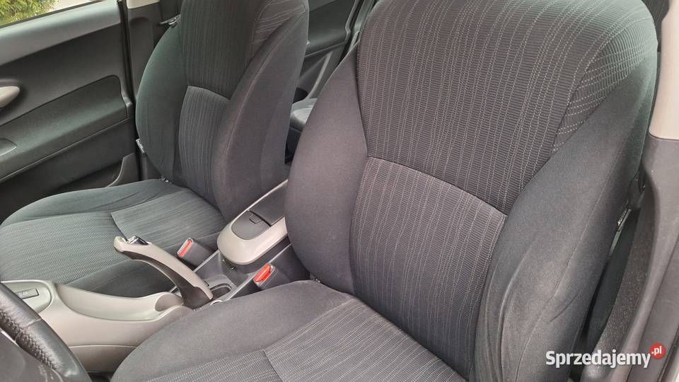 Toyota Auris 2008 16 VVTi LPG Szczecin