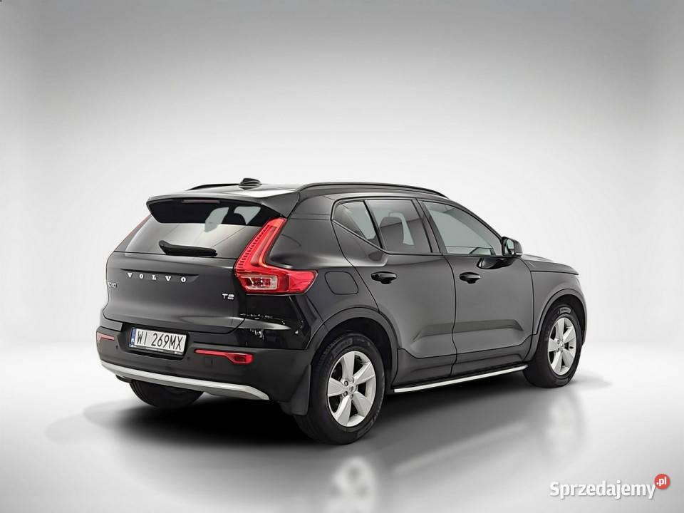 Volvo XC 40 T2 Essential Z Polskiego Salonu Warszawa
