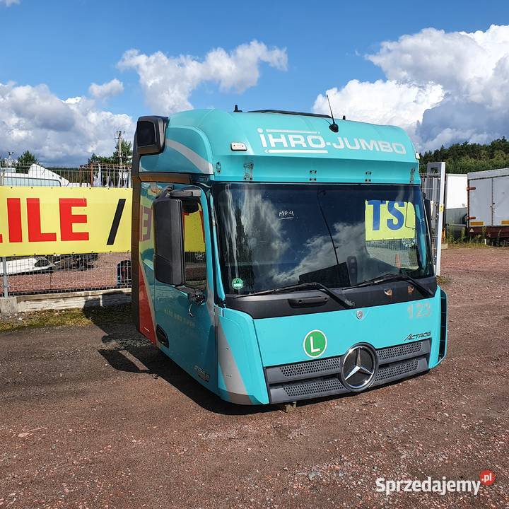 MERCEDES ACTROS MP4 DRZWI PRAWE KOMPLETNE części blacharskie